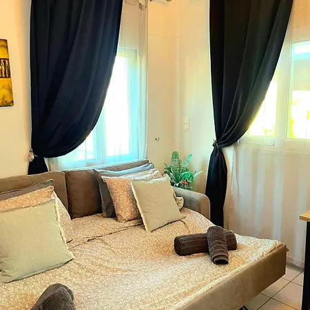 Niki's House האראקי